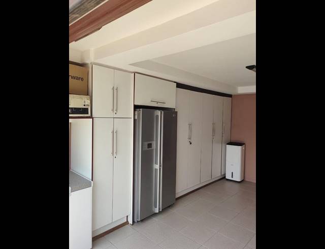 3 BEDROOM HOUSE FOR SALE IN NATURENA EXT 19